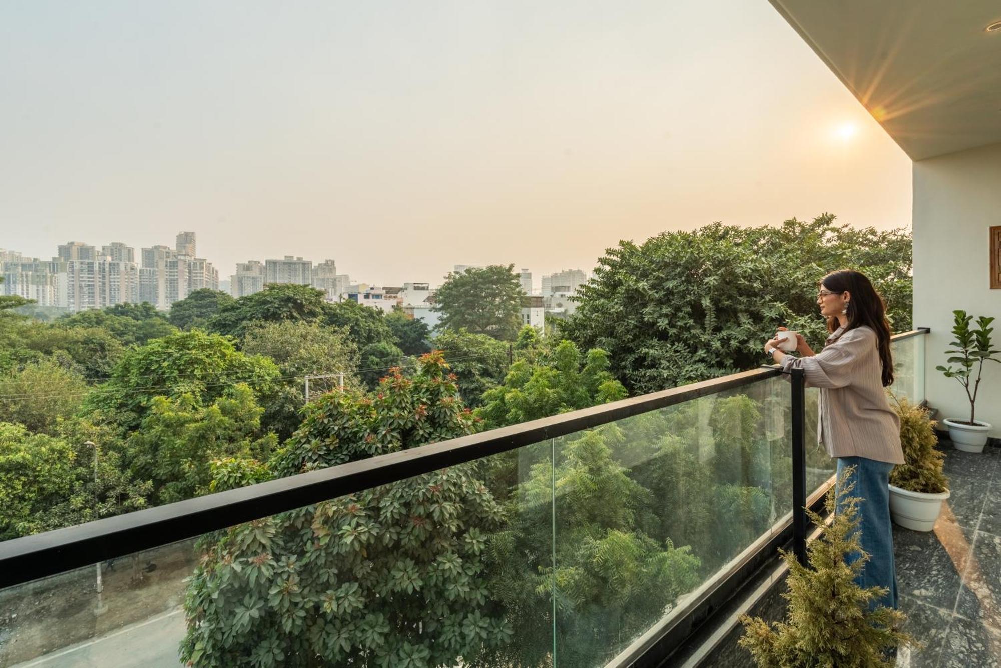 Lime Tree Hotel & One Bhk Serviced Apartment Noida - Sector 50 Metro Экстерьер фото