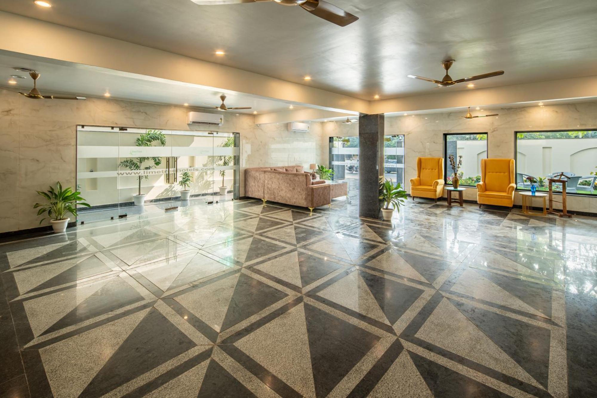 Lime Tree Hotel & One Bhk Serviced Apartment Noida - Sector 50 Metro Экстерьер фото
